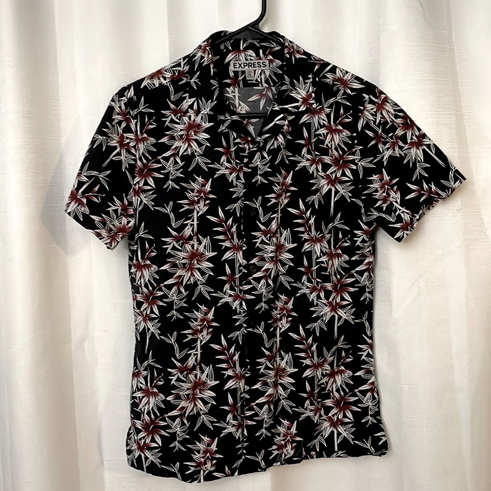 Express short sleeve camp collar shirt size XS